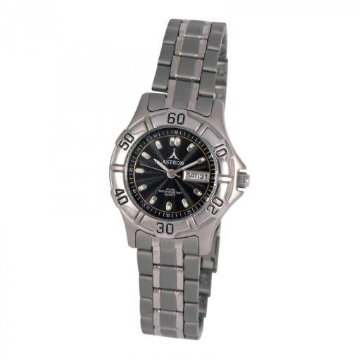 ASTRON 5016-1 női karóra, szürke színű titánium tok, titánium csat, fekete számlap, keményített ásványüveg, quartz szerkezet, 100 m (10 ATM) vízállóság
