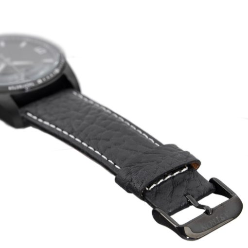 ASTRON 5519-1 férfi karóra, fekete színű nemesacél tok, fekete bőrszíj, fekete számlap, keményített ásványüveg, quartz szerkezet, 100 m (10 ATM) vízállóság