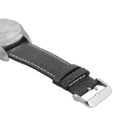 ASTRON 5519-7 férfi karóra, ezüst színű nemesacél tok, fekete bőrszíj, ezüst színű számlap, keményített ásványüveg, quartz szerkezet, 100 m (10 ATM) vízállóság