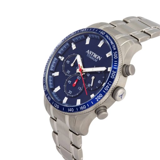 ASTRON 8031-5 sportos férfi karóra, ezüst színű titánium tok, titánium csat, kék számlap, keményített ásványüveg, chronograph quartz szerkezet, 100 m (10 ATM) vízállóság